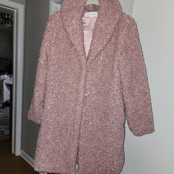 Chicwish Adorable warm and cozy knee length coat - Picture 2 of 5